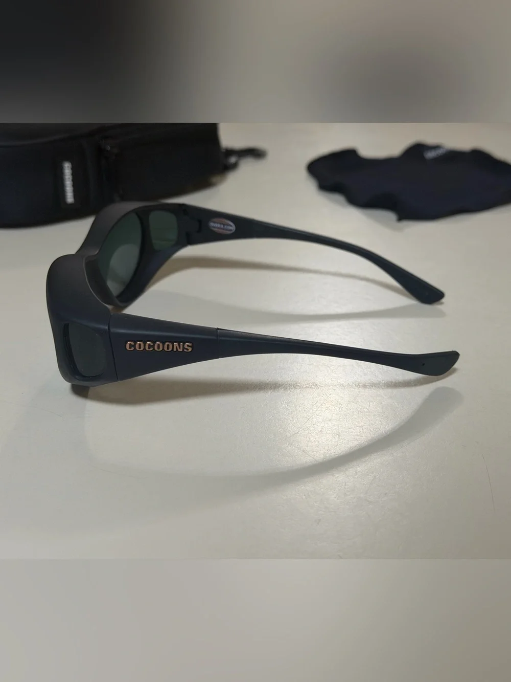 COCOON Polarized FLEX2FIT  C602G Black Sunglasses, case and lens cloth included